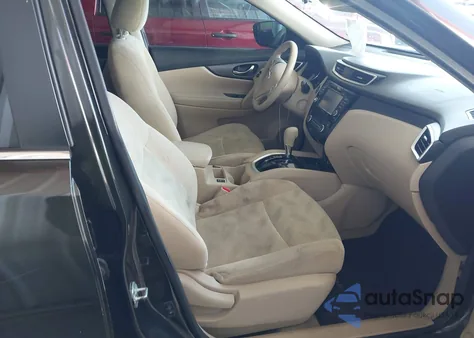 2015 Nissan Rogue Sv z USA, uszkodzony, nr VIN 5N1AT2MT0FC750853